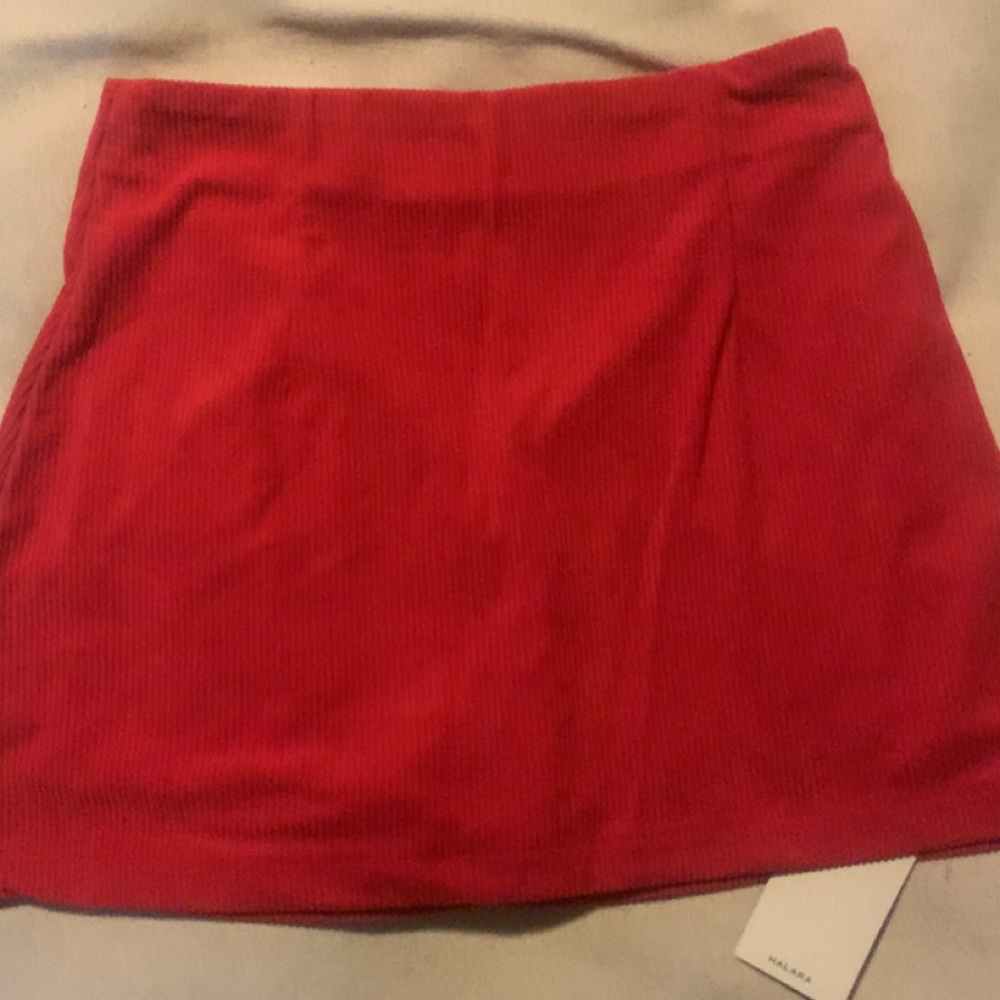 HALARA Vibrant Red Mini Skirt